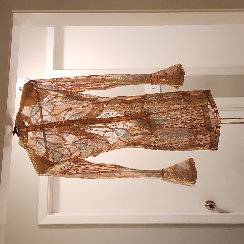 Dress - Picture 2 of 2